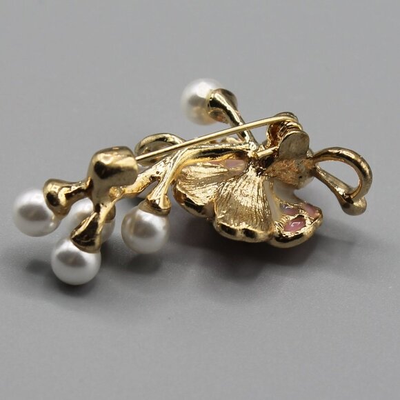 Pink flower pin brooch pendant jewelry white pearl yellow gold tone elegant new - Picture 9 of 10